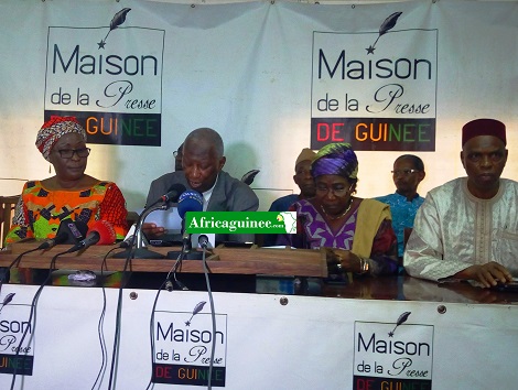 Feature image Des membres du Groupe National de Contact