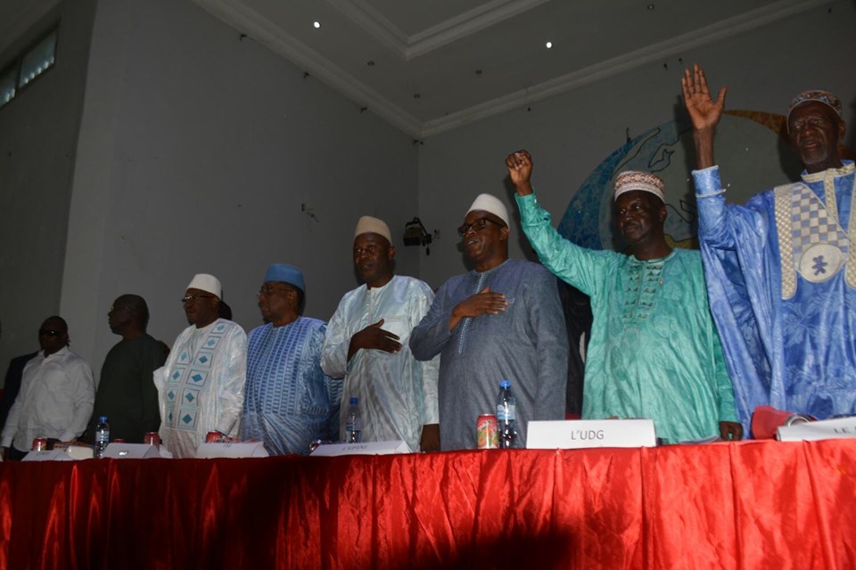 Feature image Des leaders du front pour la défense de la Constitution