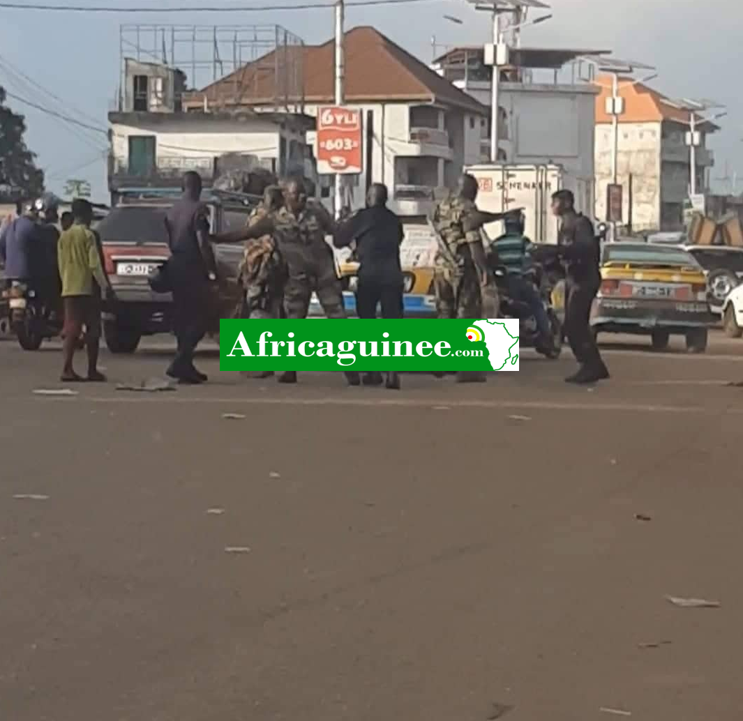 Bagarre entre policiers et gendarmes à Cosa (Conakry)