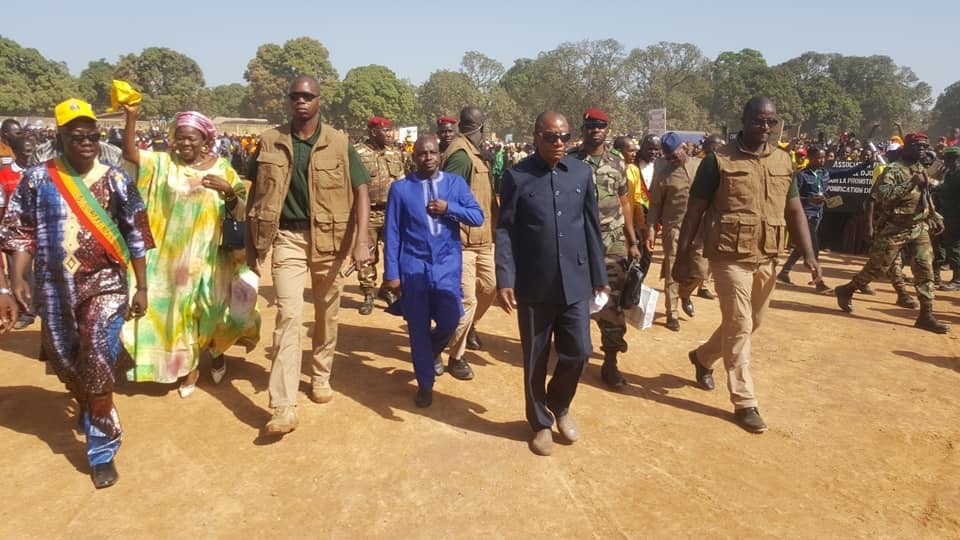 Feature image Le Président Alpha Condé lors d'une visite dans la ville de Kérouané, image d'archive