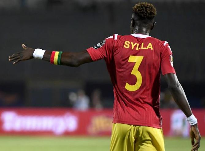 Feature image Issiagha Sylla, image d'archive