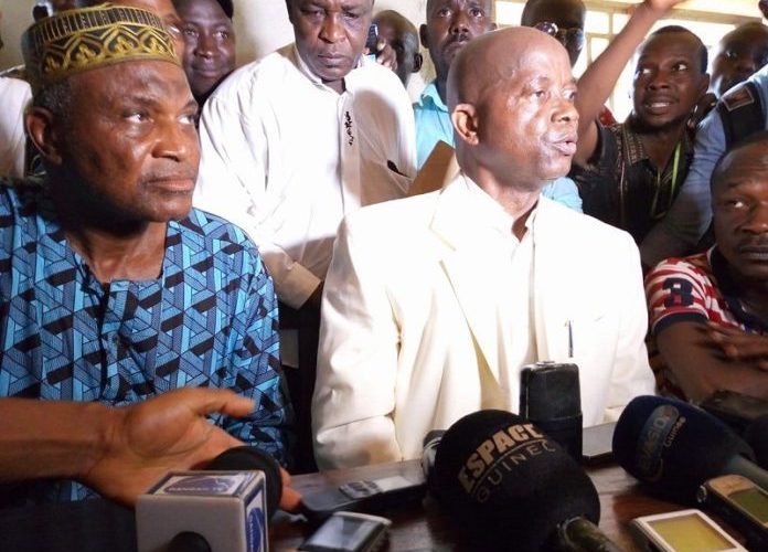 Aboubacar Soumah Secrétaire Général du SLECG et son adjoint Abdoulaye Portos Diallo