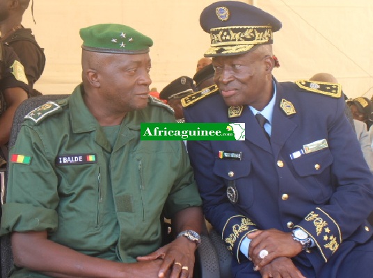 Feature image Les deux commandants de l'USSEL, les généraux Ibrahima Baldé et Ansoumane Camara