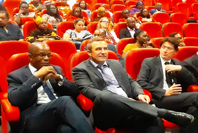 dg_total_guinee_a_canal_olympia