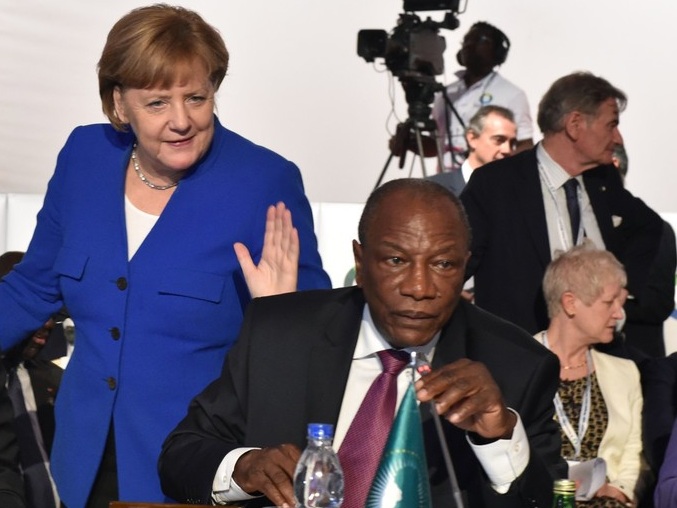 Angela Merkel, chancelière allemande et Alpha Condé Président de la Guinée