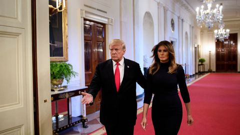 Feature image donald-et-melania-trump-a-la-maison-blanche-le-24-octobre-2018_6121290