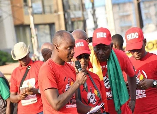 Ibrahim Diallo lors d'une manifestation du FNDC à Conakry
