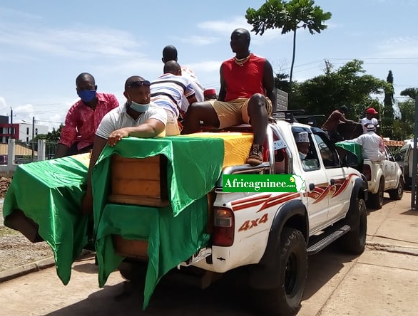 Funérailles des victimes des violences à Conakry