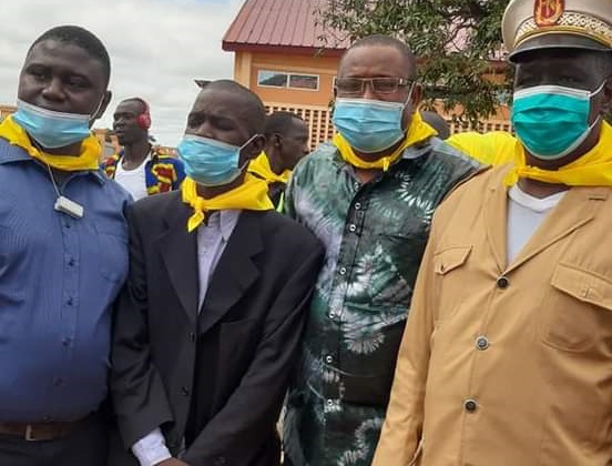 Feature image Des jeunes soutiennent la candidature d'Alpha Condé à Siguiri