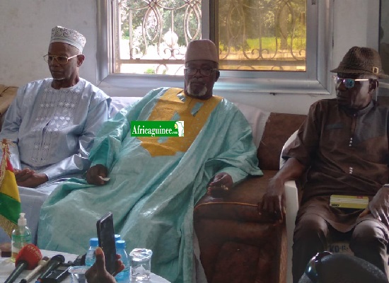 Feature image Des sages des quatre coordinations de la Guinée