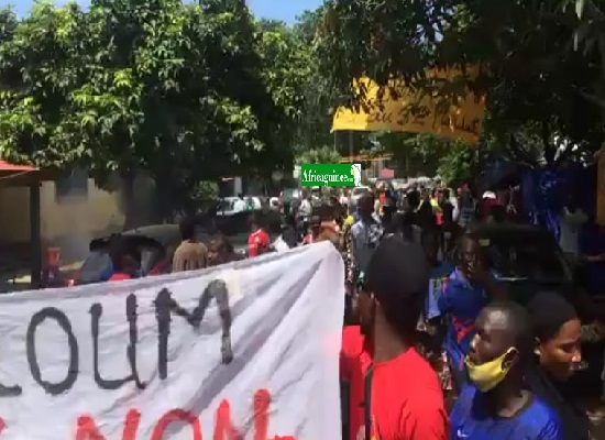Feature image La police disperse une manifestation à Kaloum