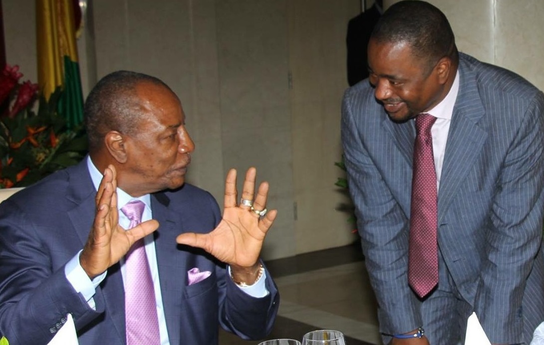Feature image Alpha Condé, président de la République de Guinée et son conseiller personnel, Tibou Kamara
