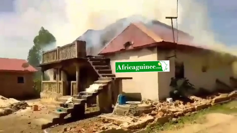 La maison de Samba Camara, incendiée à Dianyabhé