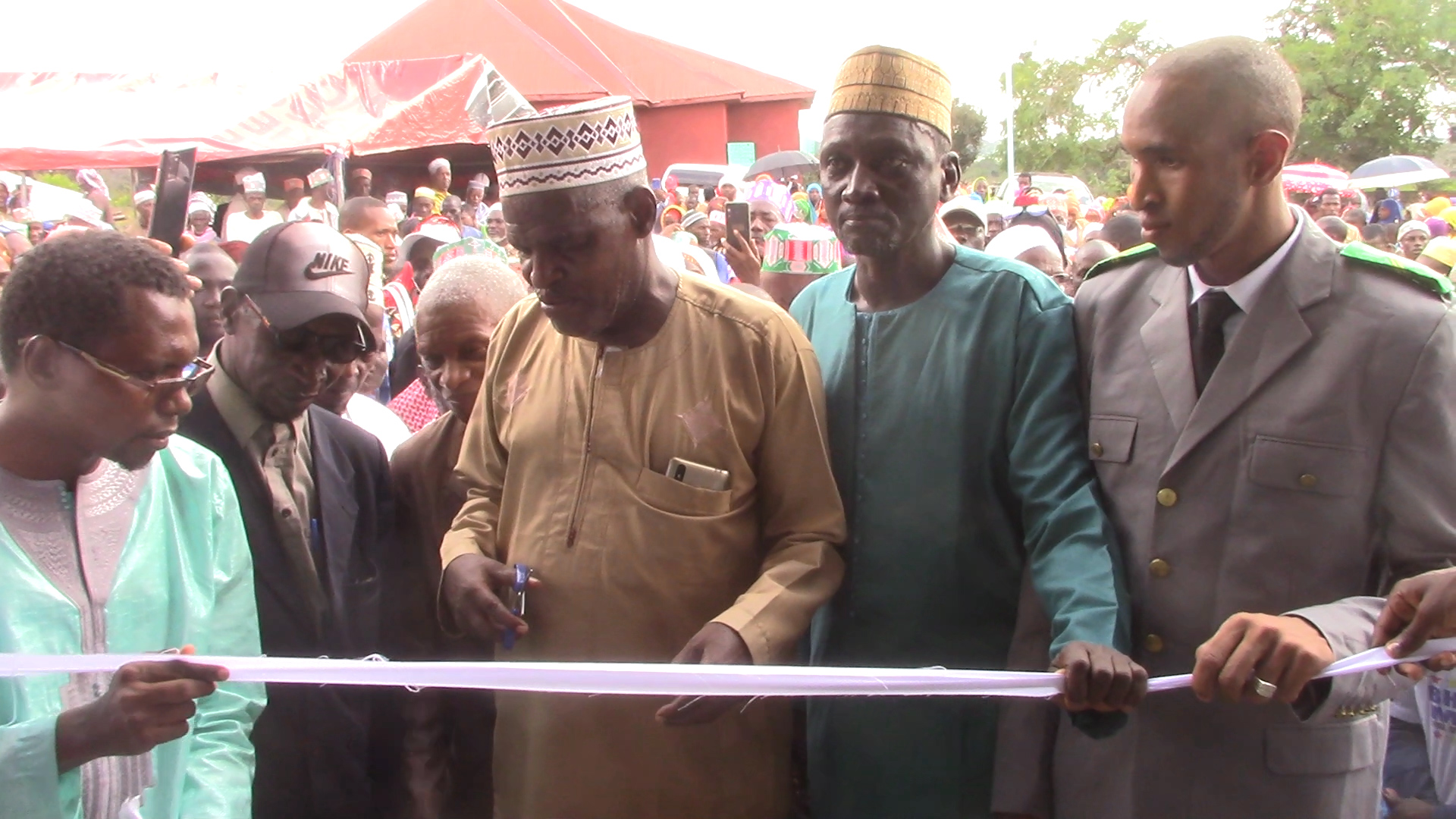 Feature image Inauguration du Lycée-Collège public et d’un laboratoire biomédicale à Maci