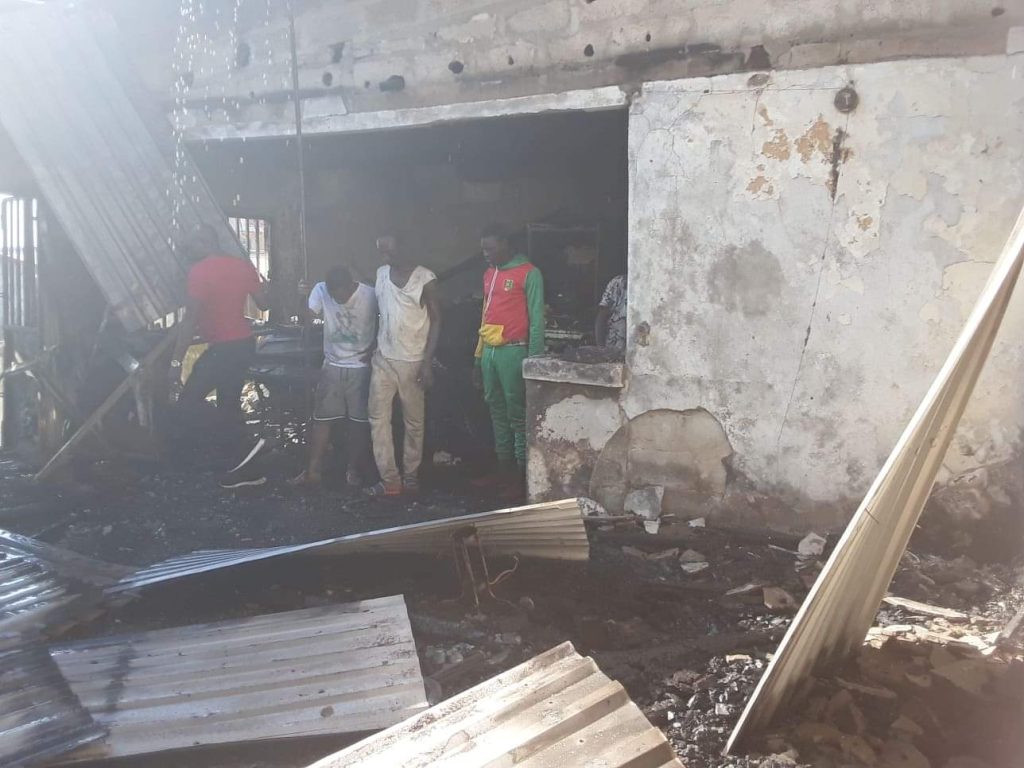 Image de l'incendie, crédit Photo Sory Kandia
