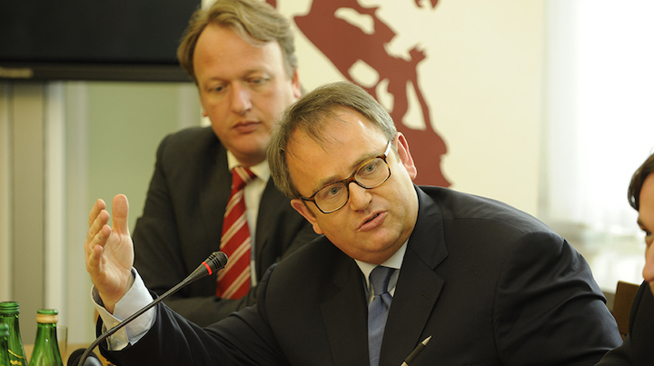 Feature image Jean-Yves Leconte, sénateur français