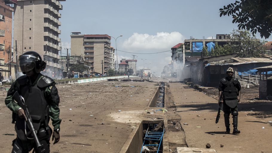 Feature image Des policiers déployés pour le maintien d'ordre à Conakry