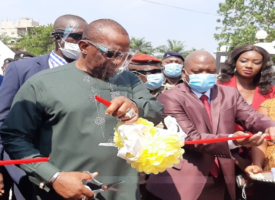 Kassory Fofana, Premier ministre inaugure des infrastructures à l'Université Gamal Abdel Nasser de Conakry