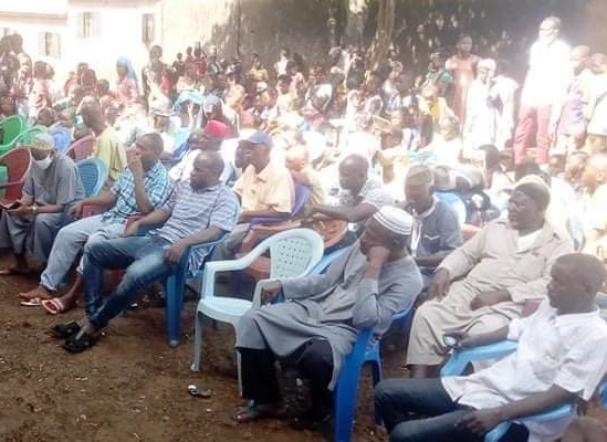 Feature image Des citoyens de Wanindara rassemblés pour une sensibilisation sur la non violence, image d'archive