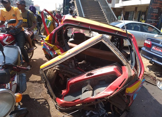 L'un des véhicules accidentés à Koloma