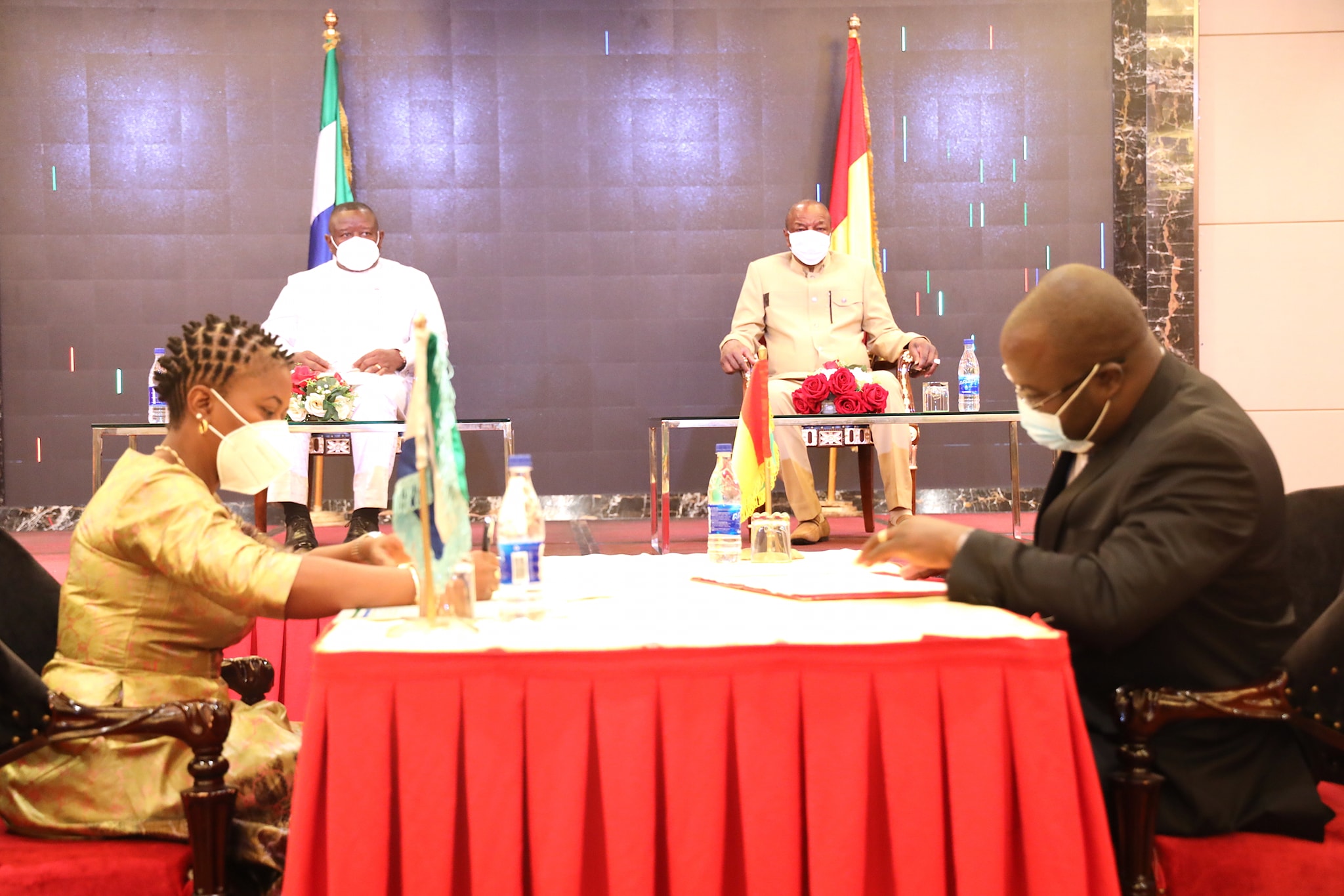 La Guinée et la Sierra Léone signent plusieurs accords