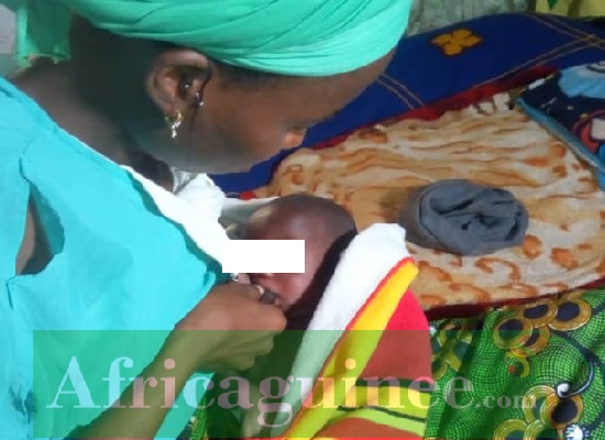 Feature image Aicha Kaba et son bébé
