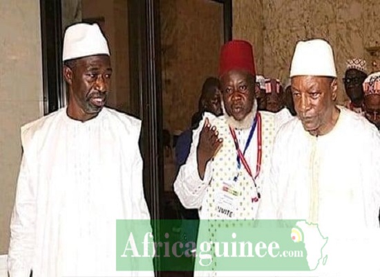 Elhadj Aly Jamal Bangoura et l e Président Alpha Condé