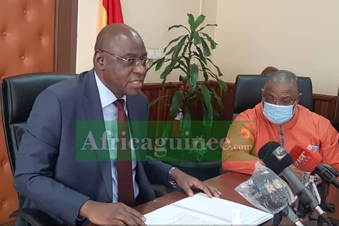 Feature image Dr Lounceny Nabé, Gouverneur de la Banque centrale de la République de Guinée (BCRG)