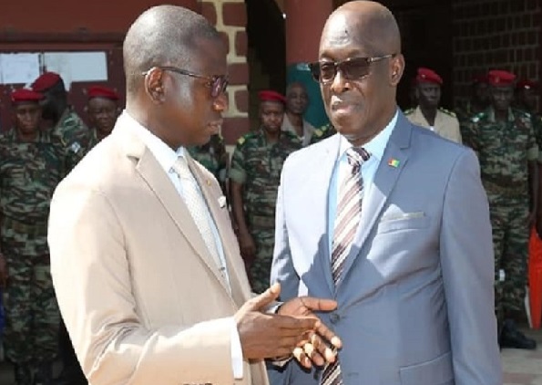 Aladji Cellou Camara et le ministre d'Etat à la Défense Dr Mohamed Diané
