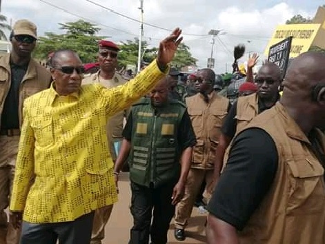 Alpha Condé, président de la République de Guinée, lors d'une visite à Nzérékoré