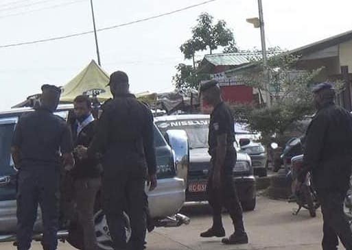 Ousmane Gnelloye Diallo déposé à la maison centrale par une forte escorte policière