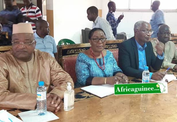 Des leaders de partis membre du CIP