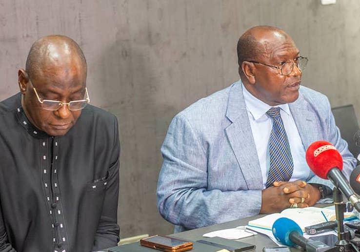Dr Lonsény Nabé, Gouverneur de la Banque centrale et Mamadouba Sylla, secrétaire Général du ministère du budget