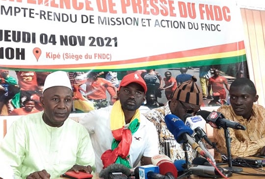 Des responsbles du FNDC