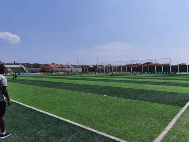 Feature image Tribune du stade Petit Sory de Nongo