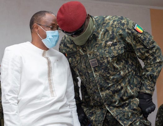 Mohamed Beavogui, Premier ministre et le président de la transition Guinéenne Mamadi Doumbouya