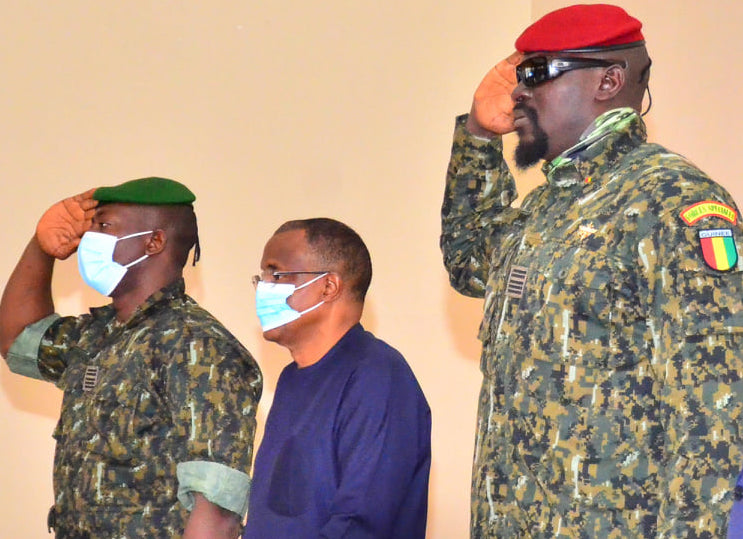 Colonel Mamadi Doumbouya, président de la transition guinéenne, son Premier ministre Mohamed Béavogui et le ministre Secrétaire général à la présidence colonel Amara Camara