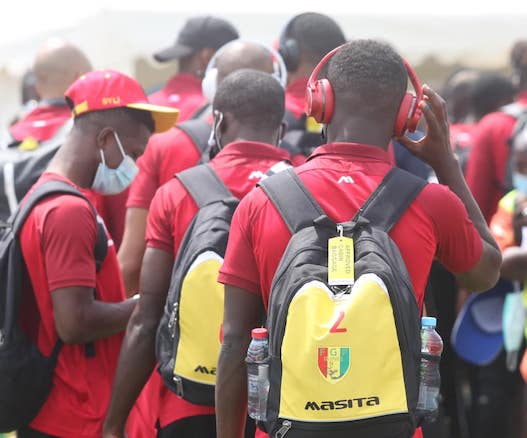 Feature image Des joueurs du Syli National au Cameroun, crédit photo Féguifoot