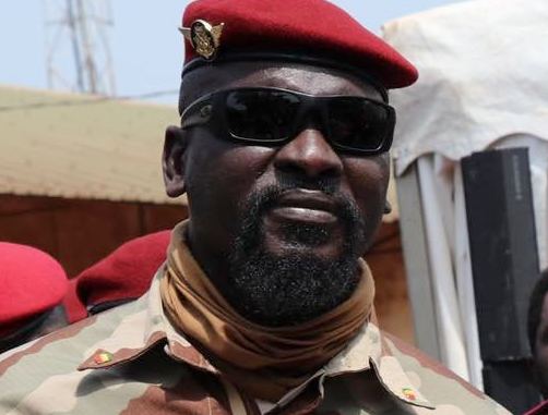 Mamadi Doumbouya président de la transition en Guinée