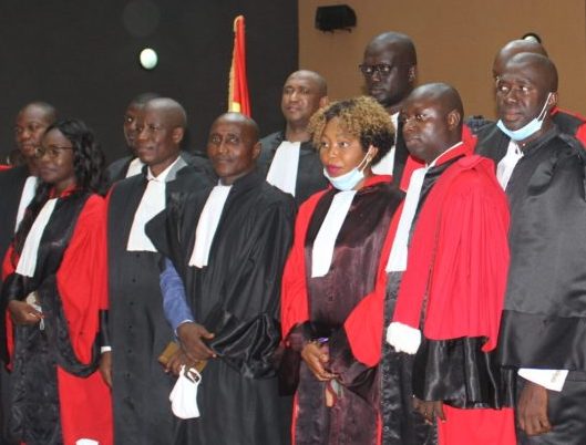 Aly Touré et des magistrats de la Crief