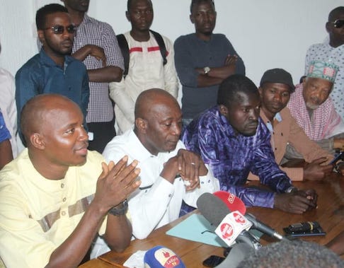 Des dirigeants du FNDC