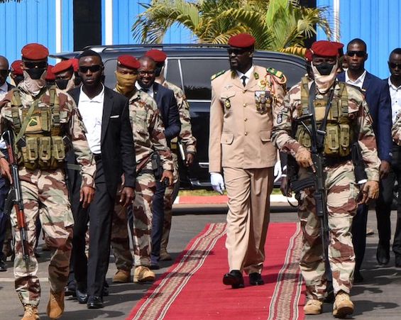 Colonel Mamadi Doumbouya, président de la transition guinéenne