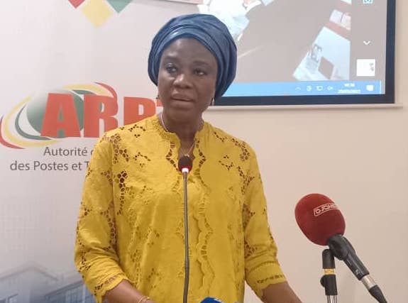 Feature image Aminata Kaba, Ministre des Postes,Télécommunications et de l’Économie Numérique