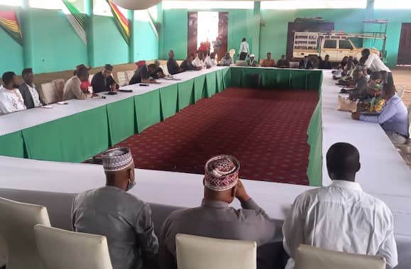 Des dirigeants du G58 en réunion au siège de l'UFDG