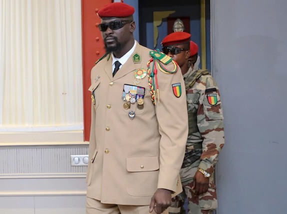 Colonel Mamadi Doumbouya, président de la transition guinéenne