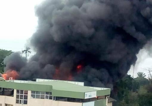 Incendie dans un immeuble à Kaloum