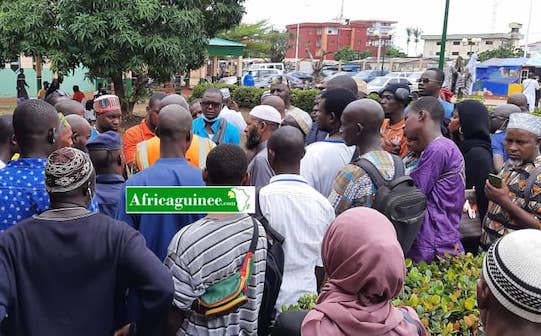 Feature image Des candidats au pèlerinage bloqués à Conakry