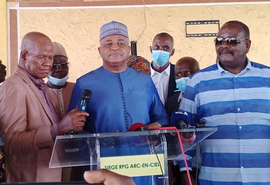 Feature image De gauche à droite, Dr Sékou Condé, Bah Ousmane, Saloum Cissé