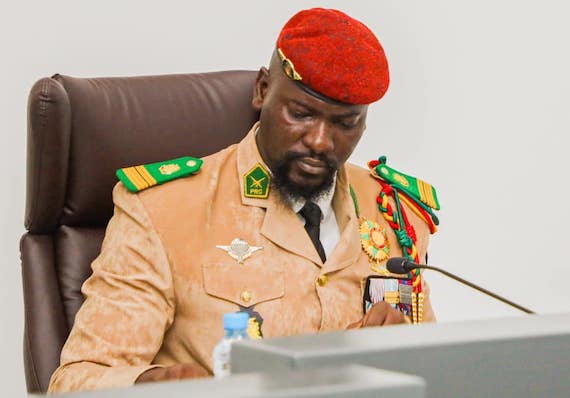 Colonel Mamadi Doumbouya, président de la transition guinéenne