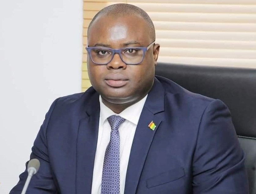Feature image Bernard Gomou, Premier ministre